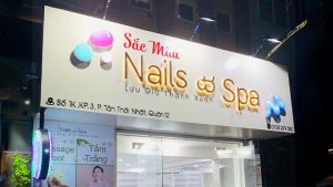 Bảng hiệu Nail Mi chữ nổi