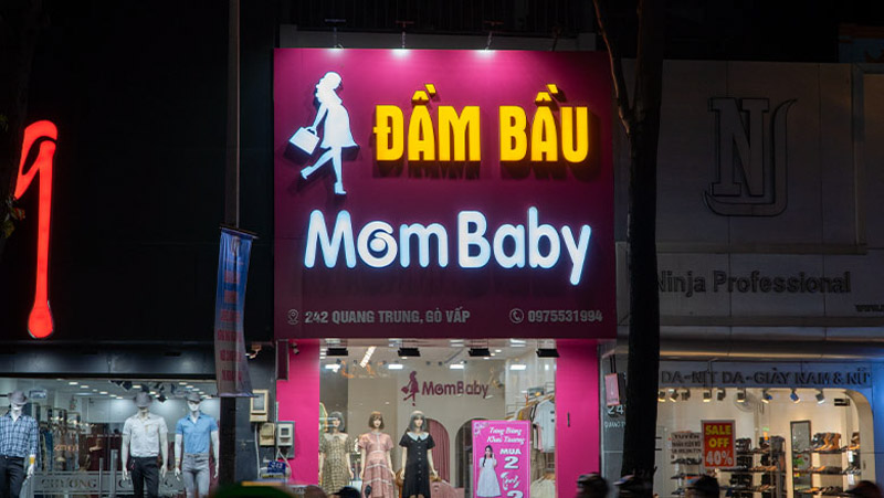 Tại sao nên chọn Kiến Càng thiết kế, thi công biển shop quần áo